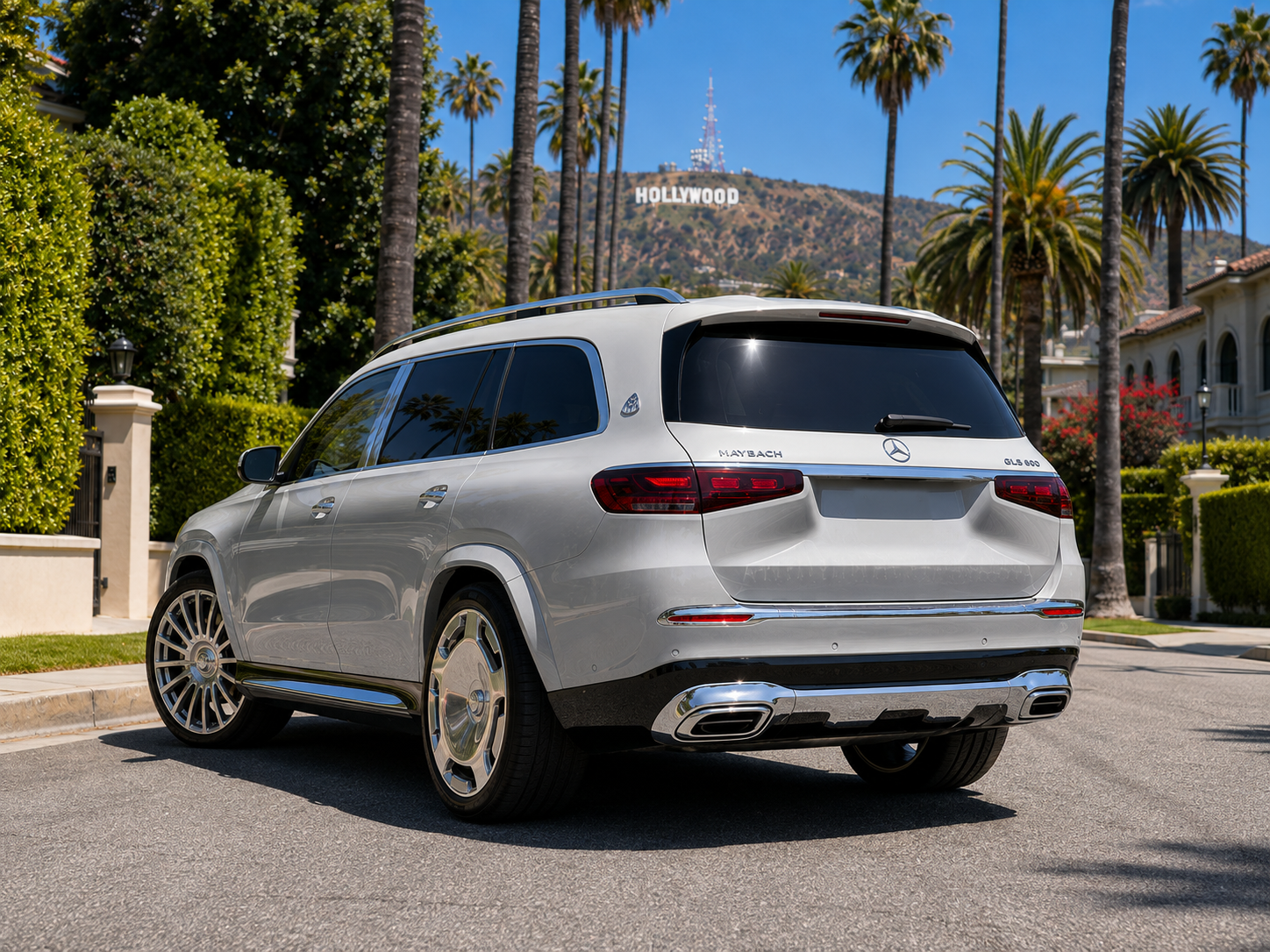 Mercedes-Maybach GLS 600 rental in Los Angeles, photo 4